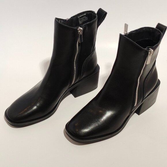 Steve Madden Shoes - Steve Madden Women Ruthy Black Boot NWOT Size 7M